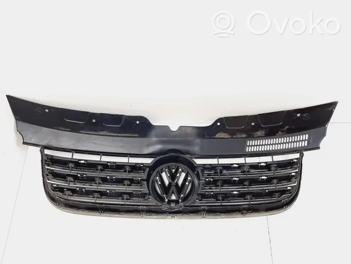 Volkswagen Transporter - Caravelle T5 Grille calandre supérieure de pare-chocs avant 7H5807101