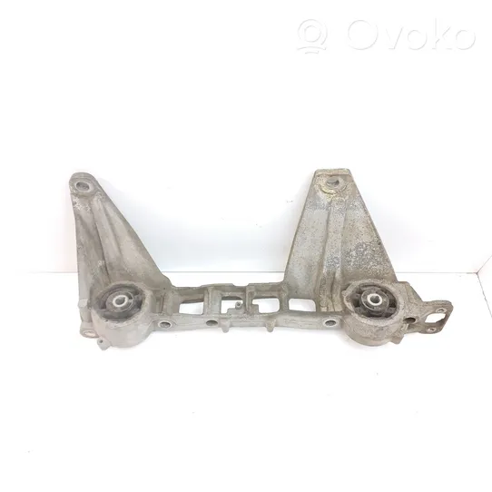 Mercedes-Benz Vito Viano W447 Support de différentiel arrière A4473530000