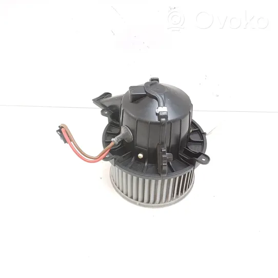 Mercedes-Benz Vito Viano W447 Ventola riscaldamento/ventilatore abitacolo BZ71086