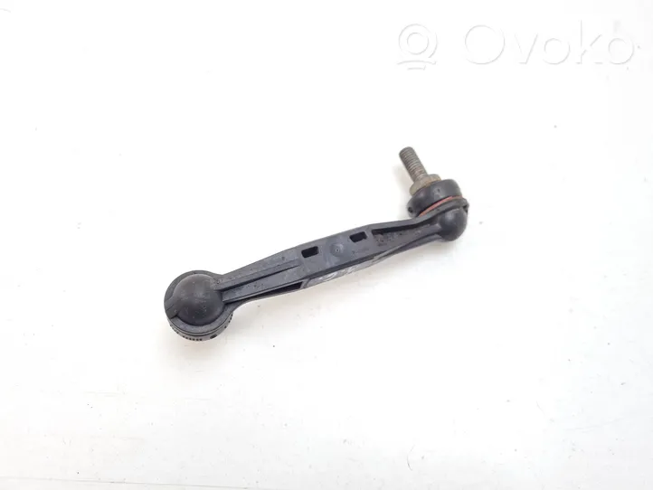 BMW 3 G20 G21 Galinė stabilizatoriaus traukė 6785607