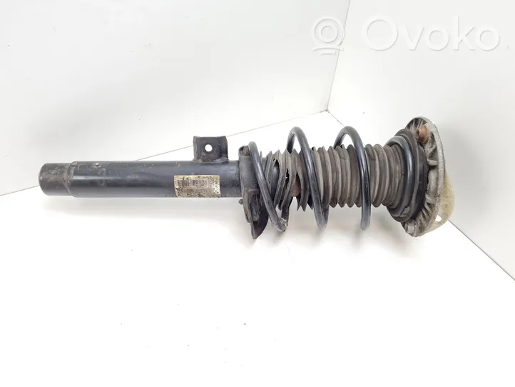 BMW 2 F22 F23 Front shock absorber with coil spring 6863135