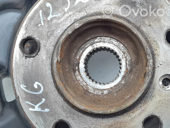 BMW 2 F22 F23 Rear wheel hub 190514V