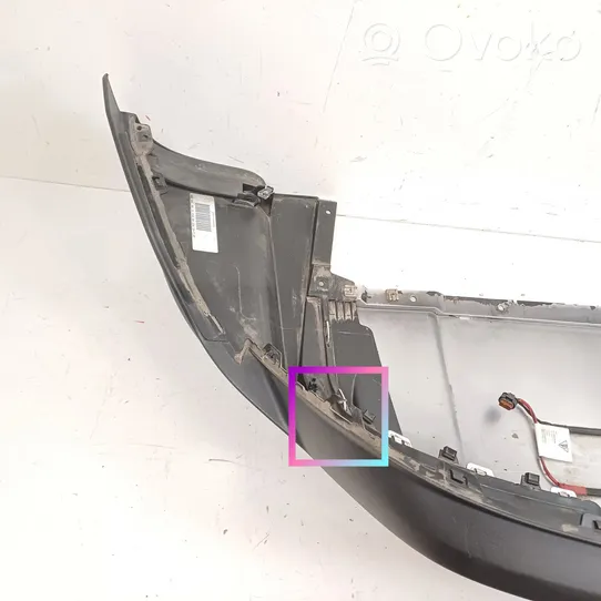 Porsche Taycan 9J1 Moulure inférieure de pare-chocs arrière 9J0807568A