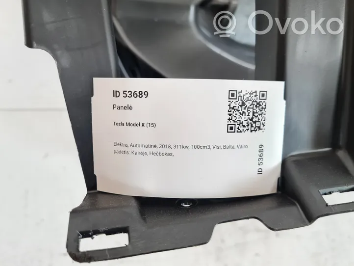 Tesla Model X Deska rozdzielcza 100947600E