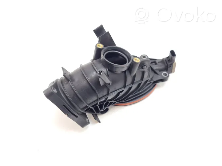 Mercedes-Benz CLS C257 Parte del condotto di aspirazione dell'aria A6560900137