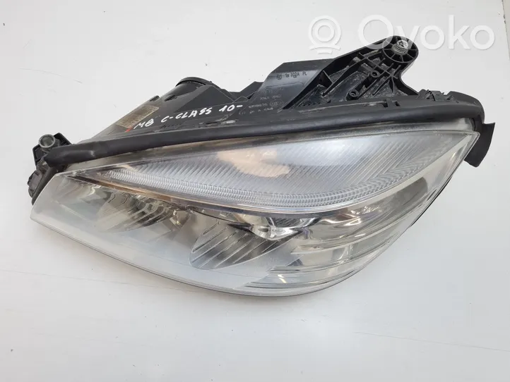 Mercedes-Benz C W204 Phare frontale A2048208361