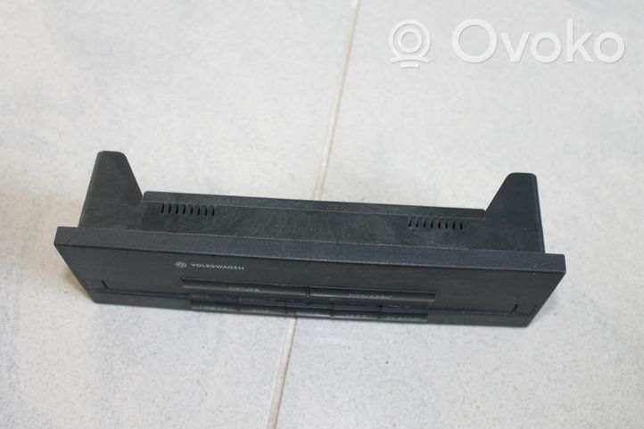 Volkswagen PASSAT B5.5 Sound amplifier DSP