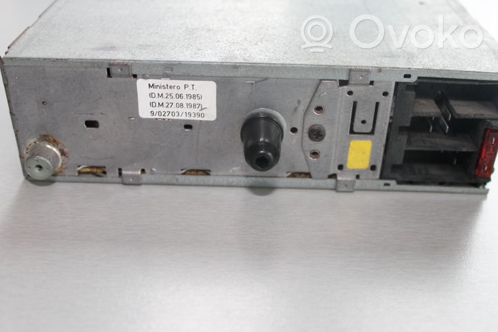 Audi 80 90 B3 Radio/CD/DVD/GPS head unit 7638756510