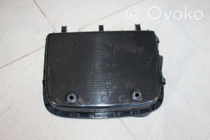 Volkswagen Golf Plus Boîte / compartiment de rangement pour tableau de bord 5M0857922A