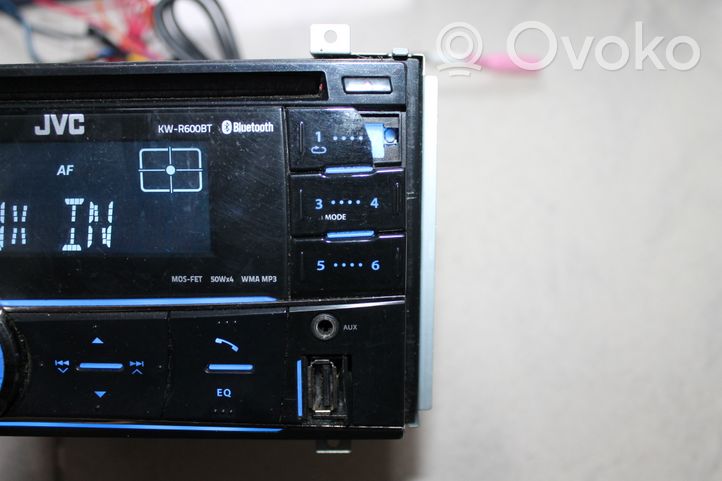 Subaru Forester SG Radio/CD/DVD/GPS-pääyksikkö JVC