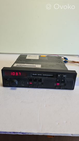 Audi A4 S4 B5 8D Panel / Radioodtwarzacz CD/DVD/GPS 4D0035252