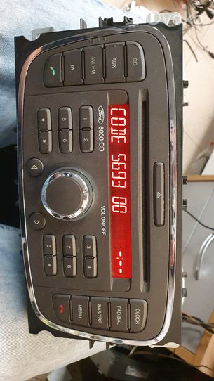 Ford Galaxy Panel / Radioodtwarzacz CD/DVD/GPS 7M5T18C815BA