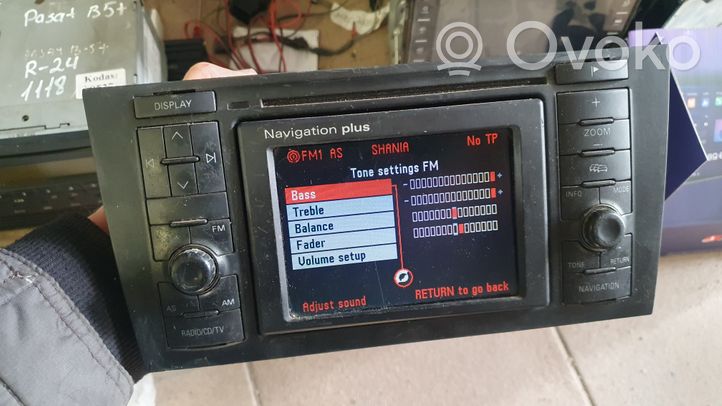 Audi A6 Allroad C5 Radio / CD/DVD atskaņotājs / navigācija 4B0035192M