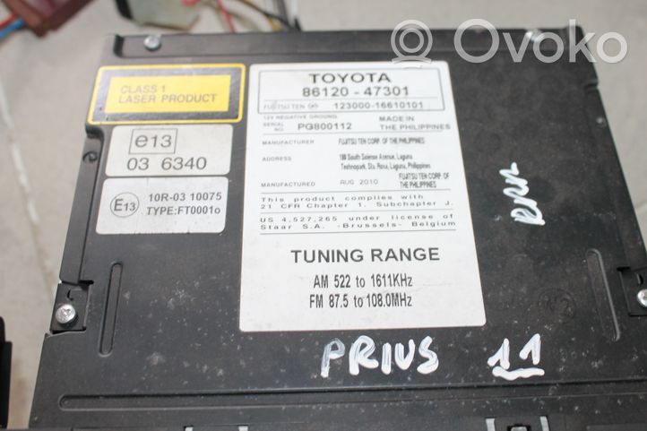 Toyota Prius (XW30) Unité principale radio / CD / DVD / GPS 8612047301