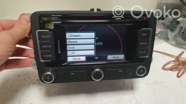 Volkswagen Tiguan Unità principale autoradio/CD/DVD/GPS 3C8035279B