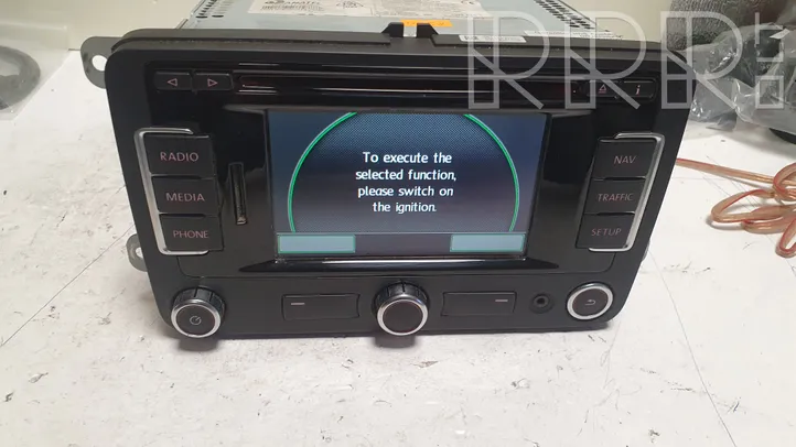 Volkswagen Multivan T5 Unité principale radio / CD / DVD / GPS 3C0035279