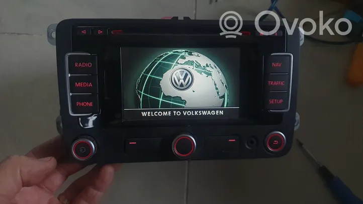 Volkswagen Golf VI Panel / Radioodtwarzacz CD/DVD/GPS 3C0035270