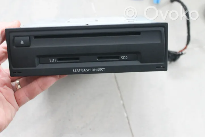 Seat Leon (5F) Radio / CD-Player / DVD-Player / Navigation 5F0035858A