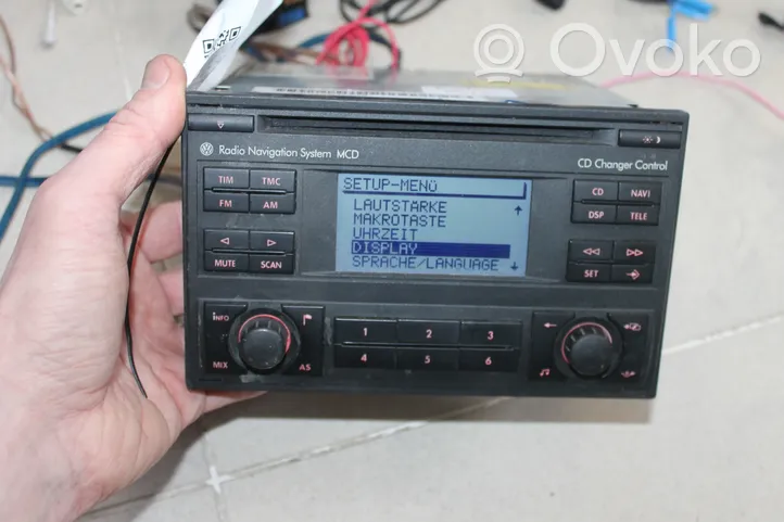 Volkswagen Transporter - Caravelle T4 Radio / CD-Player / DVD-Player / Navigation 1J0035191A