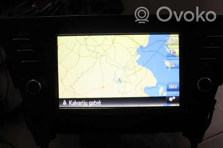 Toyota Avensis T270 Navigation unit CD/DVD player 868400W012