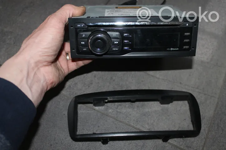 Citroen C-Zero Cadre, panneau d'unité radio / GPS 96748368XT