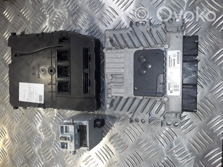 Renault Megane II Engine control unit/module 8200565863