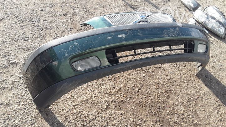 Volvo V70 Front bumper 09484239