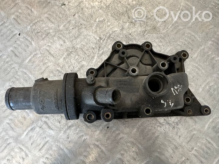 Renault Modus Termostat / Obudowa termostatu 8200023915