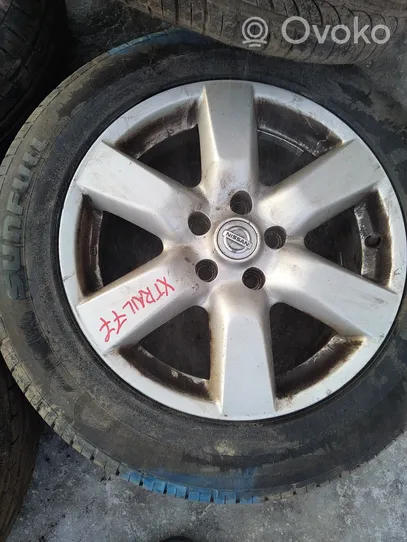 Nissan X-Trail T31 R17 wheel hub/cap/trim 