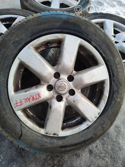 Nissan X-Trail T31 R17 wheel hub/cap/trim 