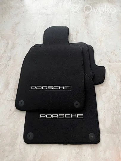 Porsche Cayenne (9PA) Set di tappetini per auto 