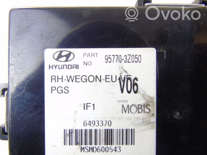 Hyundai i40 Pysäköintitutkan (PCD) ohjainlaite/moduuli 957703Z050