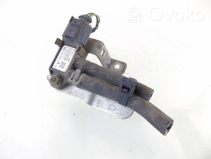 Audi A1 Capteur de pression gaz d'échappement 059906051C