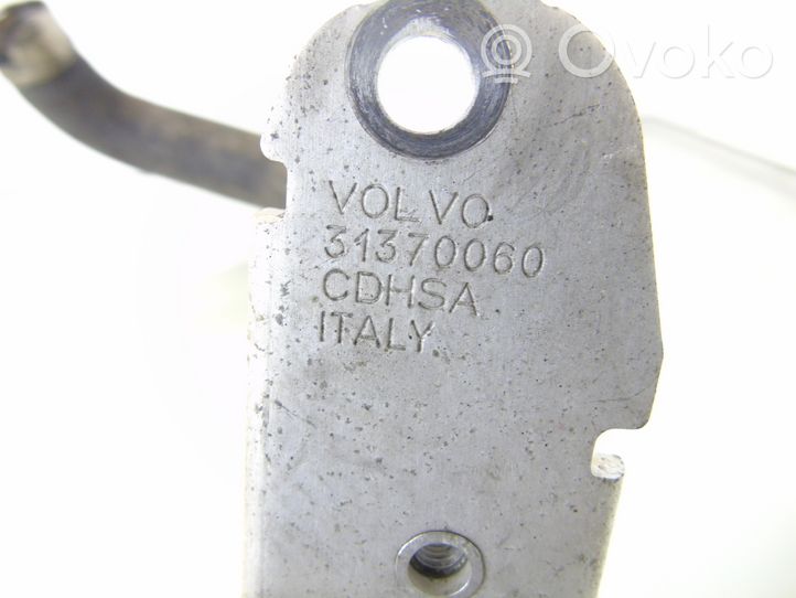 Volvo V40 Tube d'admission de tuyau de refroidisseur intermédiaire 31370060