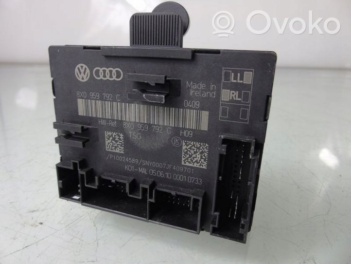 Skoda Superb B6 (3T) Oven ohjainlaite/moduuli 8X0959792C