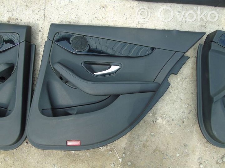 Mercedes-Benz C W205 Set interni 