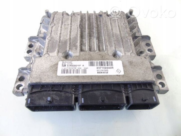 Dacia Duster Sterownik / Moduł ECU 237102440R