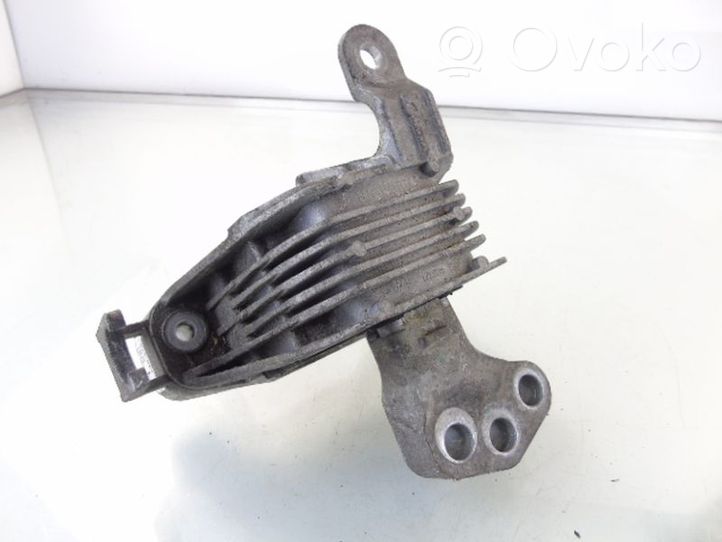 Opel Astra J Engine mounting bracket 13248476