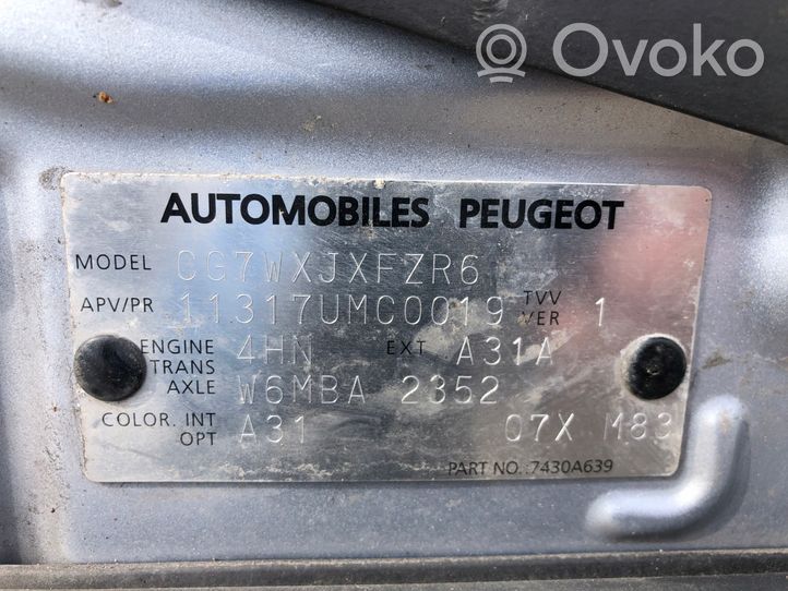 Peugeot 4007 Couvercle, capot moteur 