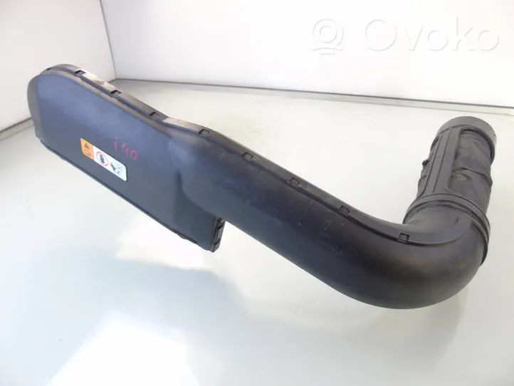 Hyundai i40 Air intake hose/pipe 28210-3Z301