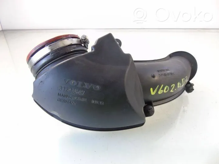 Volvo V60 Manguera/tubo de admisión turbo del aire 31293547