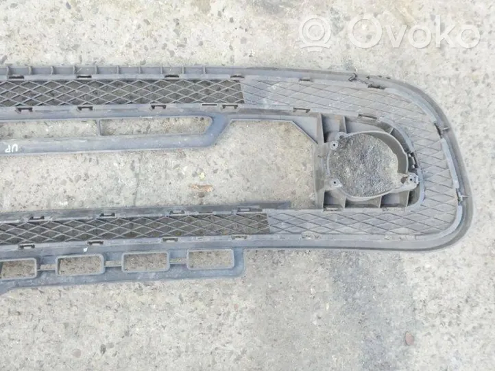 Volkswagen Up Front grill 1S0853677E