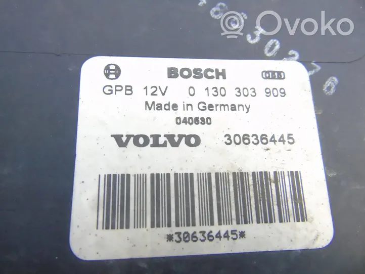 Volvo S80 Jäähdyttimen jäähdytinpuhallin 30636445