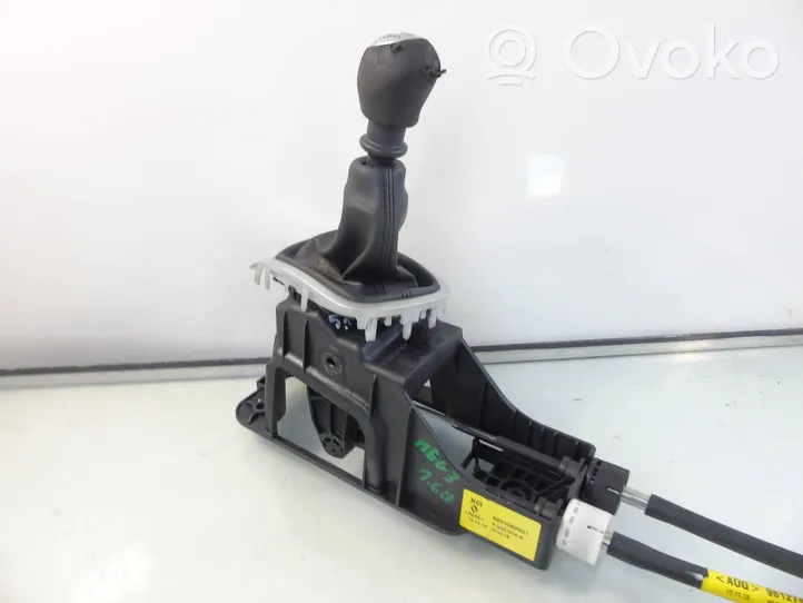 Renault Megane III Gear selector/shifter (interior) 8201062921