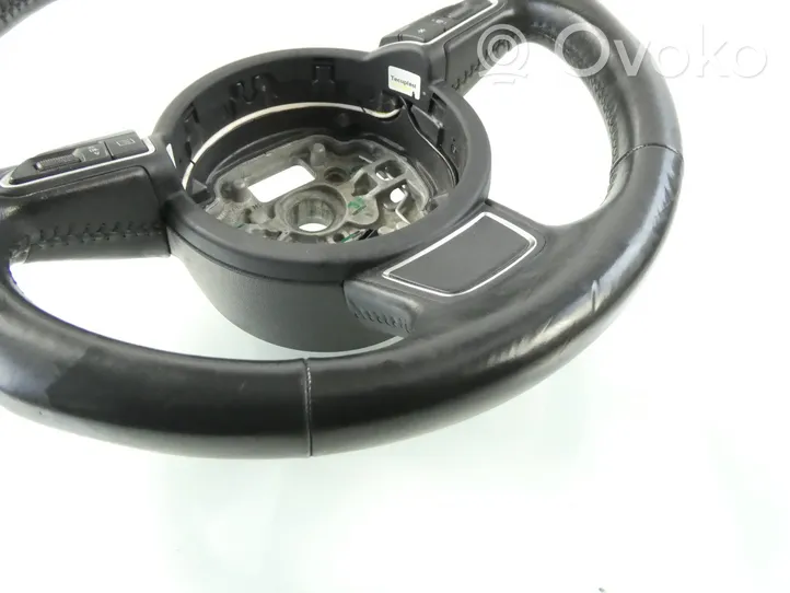 Audi A1 Steering wheel 