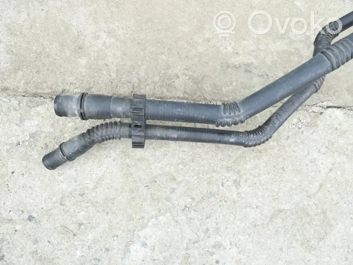 Renault Twingo III Engine coolant pipe/hose A4535011382