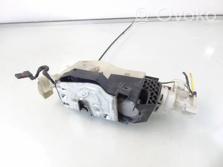 Mercedes-Benz S W220 Front door lock 2207200435