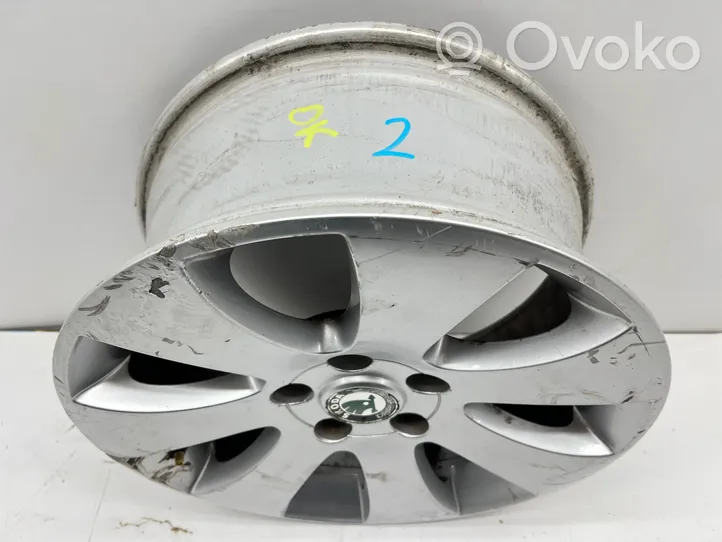 Skoda Superb B6 (3T) Felgi aluminiowe R16 3t0601025