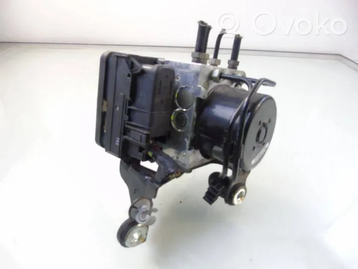 Volvo V70 ABS-pumppu P31423347