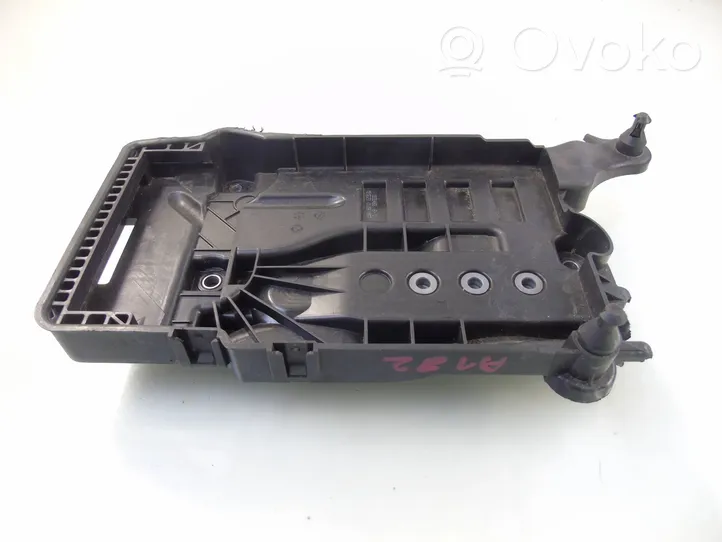 Audi A1 Battery tray 2Q0915331